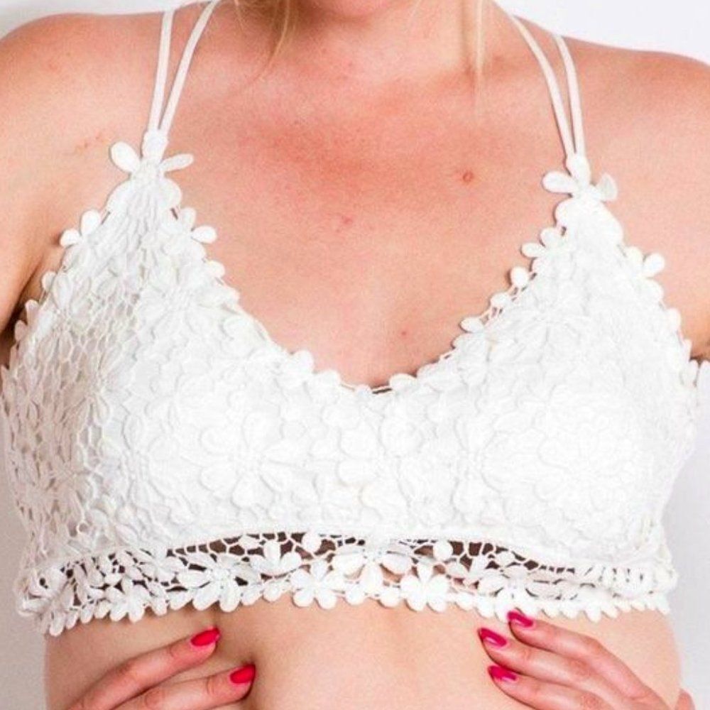 Demure White Lace Cropped Bralette Plus Size 1X-3X NEW